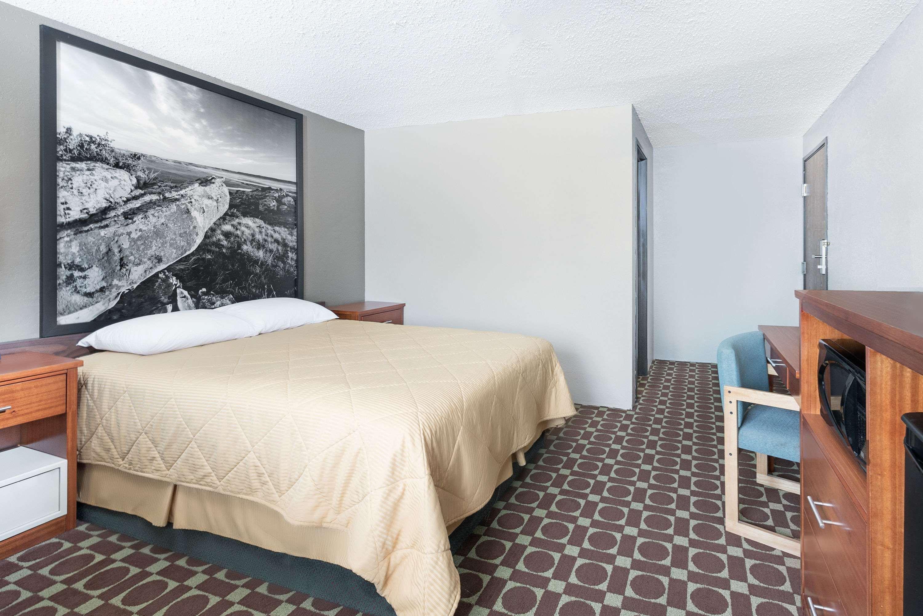 Super 8 By Wyndham Miles City Exterior foto